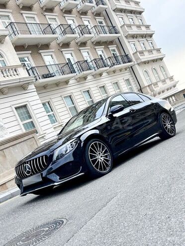 Mercedes C 300 4MATIC 2015, 130,000 km - 2.0 l - Bakı