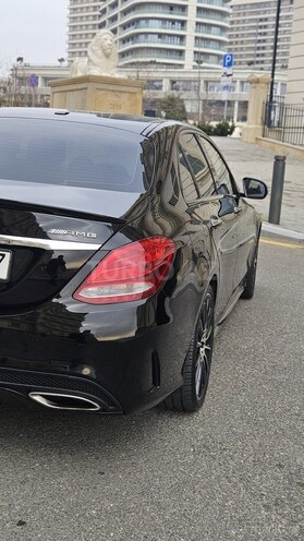 Mercedes C 300 4MATIC 2015, 130,000 km - 2.0 l - Bakı