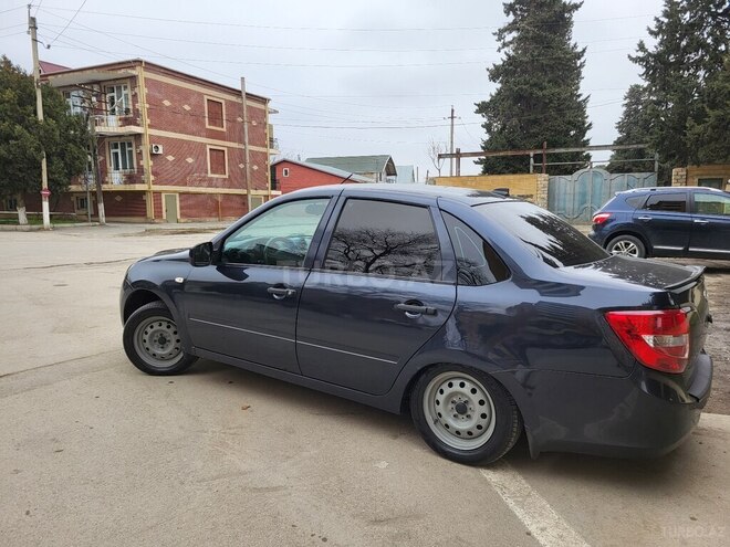 LADA (VAZ) Granta 2013, 243,000 km - 1.6 l - Xudat