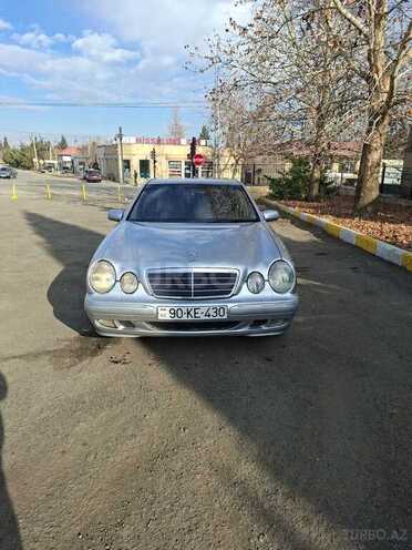 Mercedes E 240 1999, 362,280 km - 2.4 l - Qazax