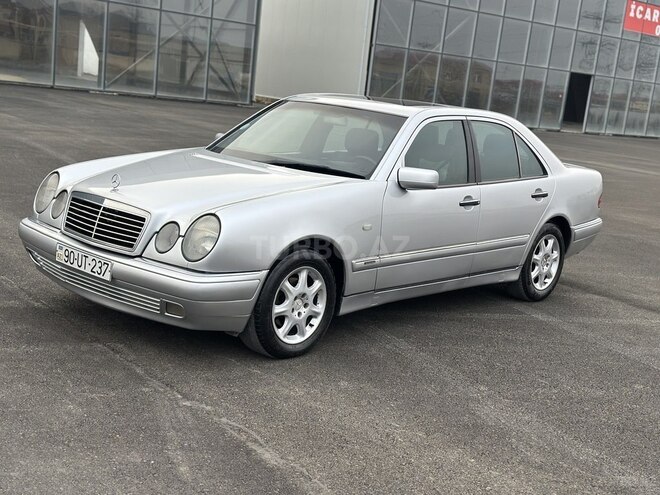 Mercedes E 240 1999, 390,247 km - 2.4 l - Bakı