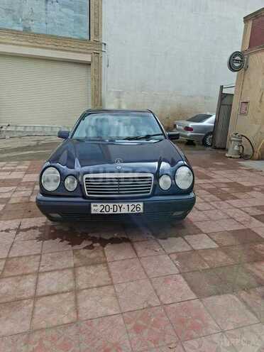 Mercedes E 230 1996, 256,458 km - 2.3 l - Qazax