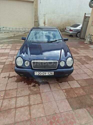 Mercedes E 230 1996, 256,458 km - 2.3 l - Qazax