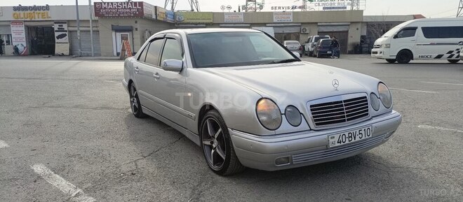 Mercedes E 280 1999, 20,005 km - 2.8 л - Sumqayıt