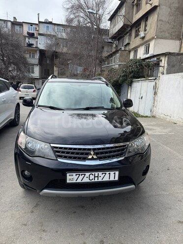 Mitsubishi Outlander 2008, 138,000 km - 3.0 l - Bakı