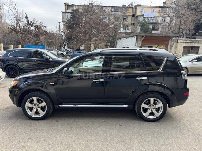 Mitsubishi Outlander 2008, 138,000 km - 3.0 l - Bakı