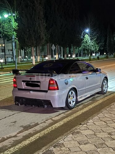 Opel Astra 2003, 224,000 km - 2.2 l - Şirvan