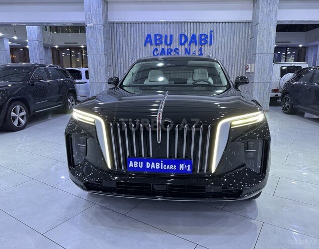 Hongqi E-HS9-2