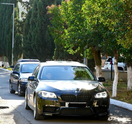 BMW 528 2013, 246,000 km - 2.0 l - Gəncə