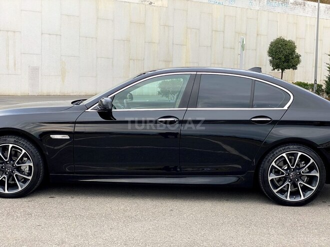 BMW 528-12