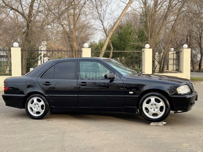 Mercedes C 180 1998, 327,000 km - 1.8 l - Ağcabədi