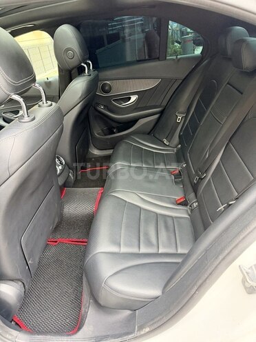 Mercedes C 300 2017, 193,000 km - 2.0 л - Bakı