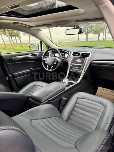 Ford Fusion (North America) 2018, 137,000 km - 2.0 л - Bakı