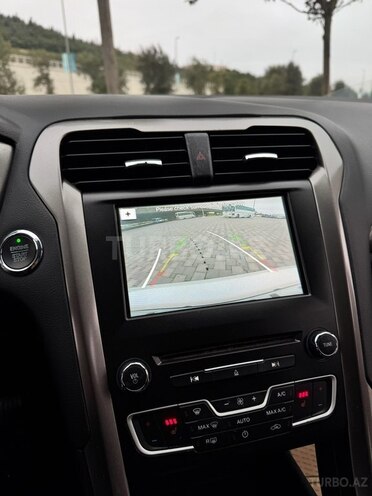 Ford Fusion (North America) 2018, 137,000 km - 2.0 л - Bakı