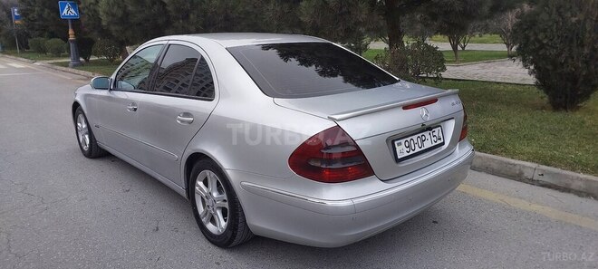 Mercedes E 240 2002, 280,000 km - 2.6 l - Bakı