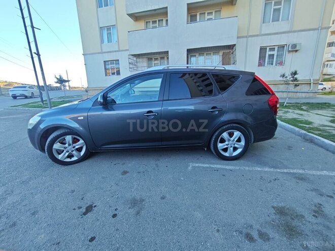 Kia  2009, 180,000 km - 1.4 l - Bakı