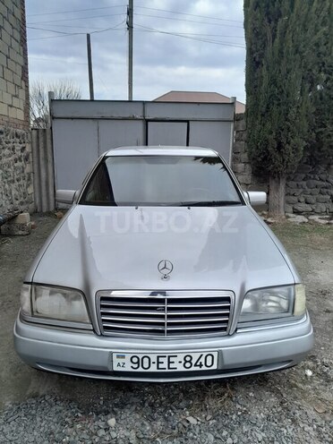 Mercedes C 220 1996, 395,000 km - 2.2 л - Zaqatala