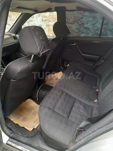 Mercedes C 220 1996, 395,000 km - 2.2 л - Zaqatala