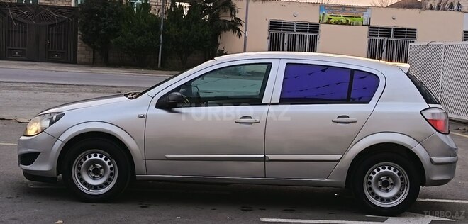 Opel Astra 2008, 245,000 km - 1.3 l - Bərdə