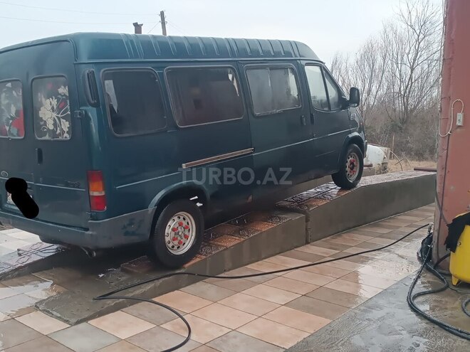 Ford Transit 1997, 496,553 km - 2.5 л - Göyçay