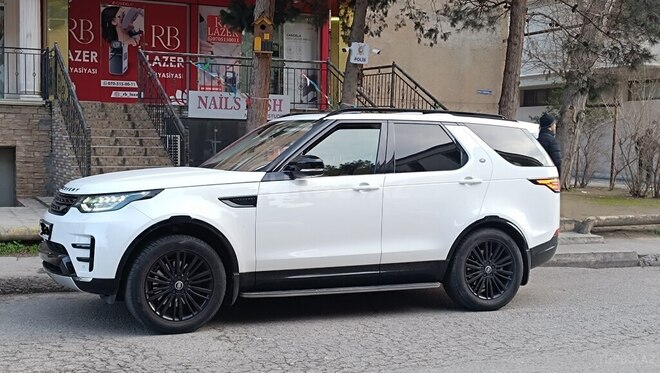 Land Rover Discovery 2017, 97,000 km - 3.0 l - Bakı
