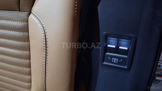 Land Rover Discovery 2017, 97,000 km - 3.0 l - Bakı
