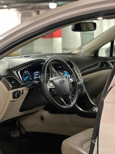 Ford Fusion (North America) 2018, 180,000 km - 1.5 л - Bakı