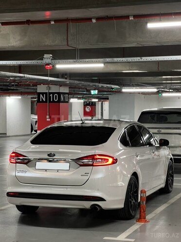 Ford Fusion (North America) 2018, 180,000 km - 1.5 л - Bakı