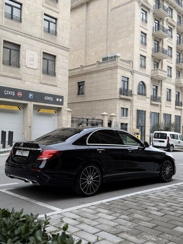 Mercedes E 200 d 2017, 112,000 km - 2.0 l - Bakı
