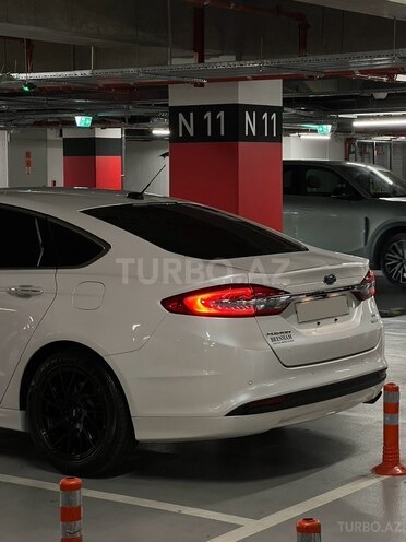 Ford Fusion (North America) 2018, 180,000 km - 1.5 л - Bakı