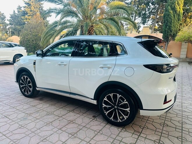 Changan CS 55 Plus 2025, 0 km - 1.5 l - Bakı