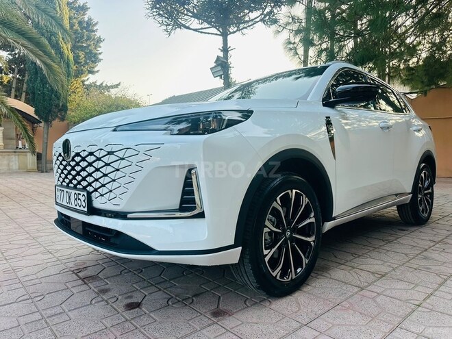 Changan CS 55 Plus 2025, 0 km - 1.5 l - Bakı
