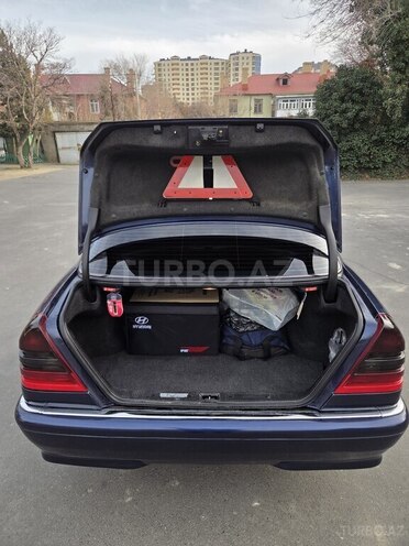 Mercedes C 220 1998, 293,755 km - 2.2 л - Sumqayıt