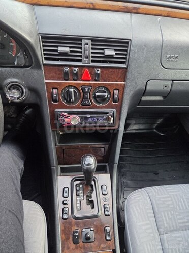 Mercedes C 220 1998, 293,755 km - 2.2 л - Sumqayıt