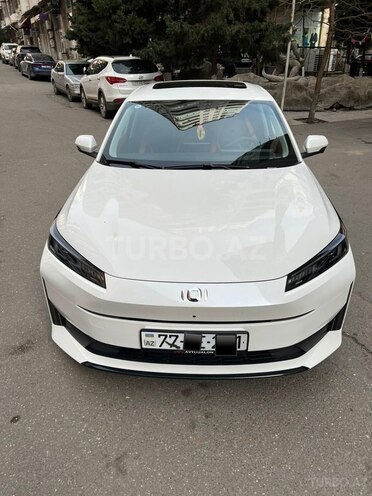 Changan Qiyuan A05 2025, 17,000 km - 1.5 l - Bakı