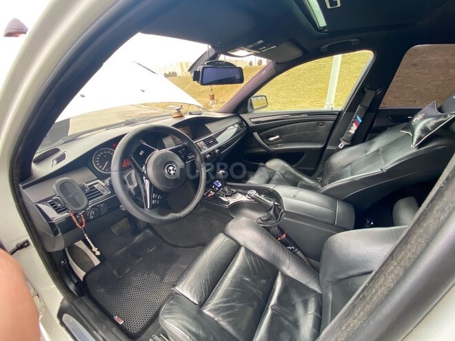 BMW 525 2006, 376,000 km - 2.5 l - Bakı