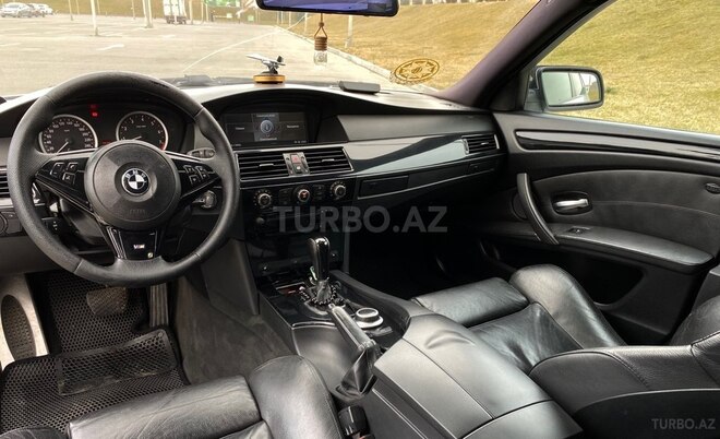 BMW 525 2006, 376,000 km - 2.5 l - Bakı