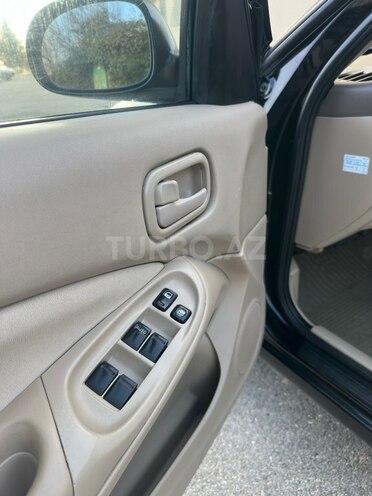 Nissan Sunny 2009, 217,000 km - 1.6 l - Bakı