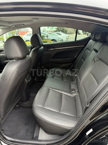 Hyundai Elantra 2016, 71,000 km - 2.0 l - Bakı