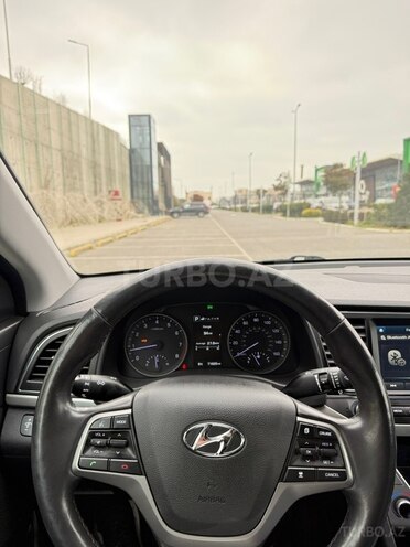 Hyundai Elantra 2016, 71,000 km - 2.0 l - Bakı