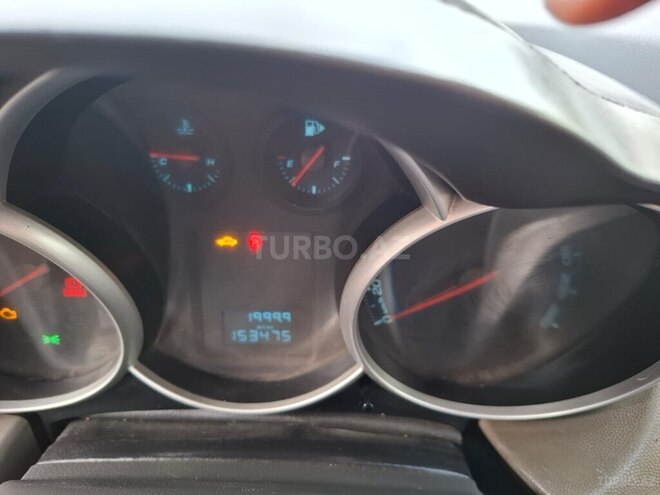 Chevrolet Cruze 2010, 250,000 km - 1.6 л - Qusar