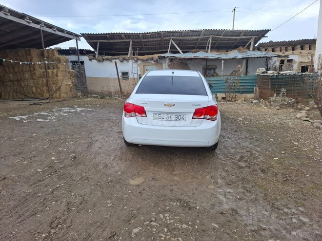 Chevrolet Cruze 2010, 250,000 km - 1.6 л - Qusar