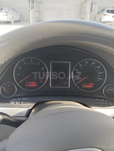 Audi A4 2005, 250,000 km - 2.0 l - Bakı