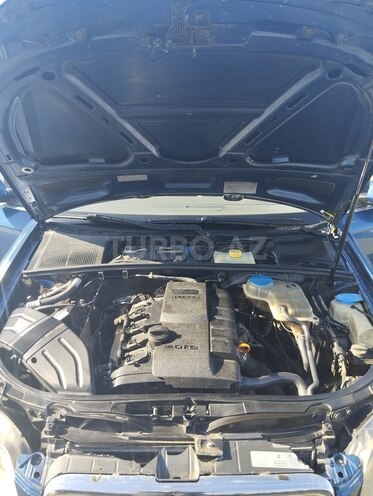 Audi A4 2005, 250,000 km - 2.0 l - Bakı
