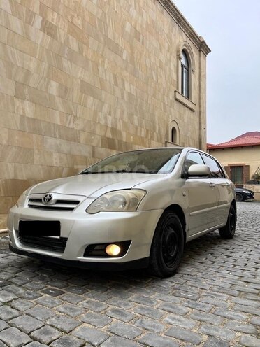 Toyota Corolla 2005, 290,000 km - 1.4 l - Bakı