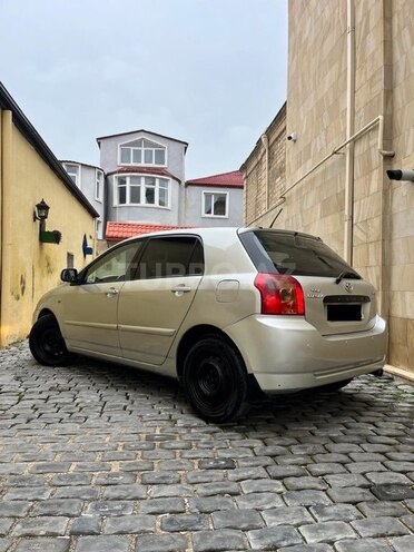 Toyota Corolla 2005, 290,000 km - 1.4 l - Bakı