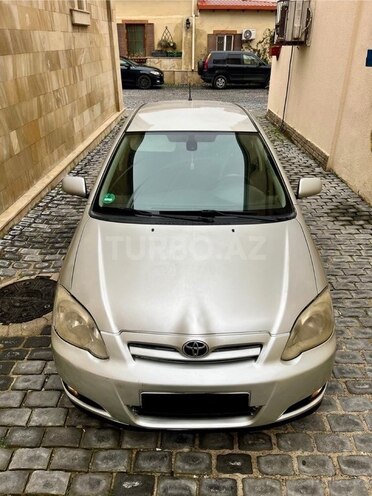 Toyota Corolla 2005, 290,000 km - 1.4 l - Bakı
