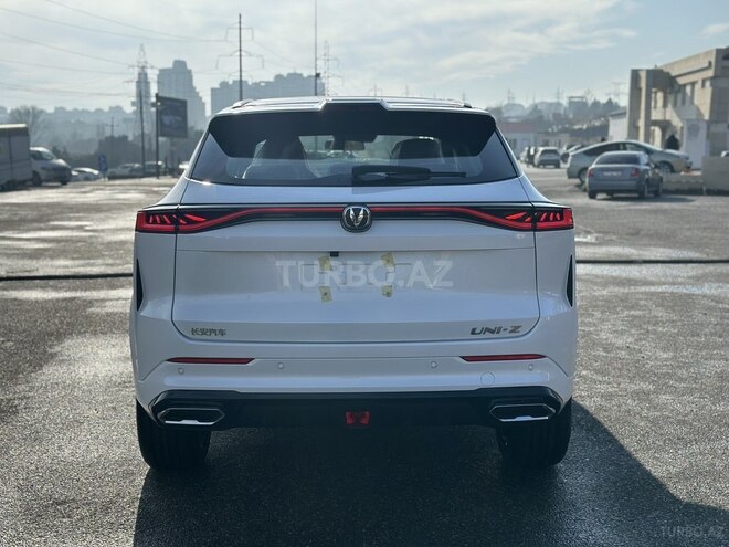 Changan Uni-Z-7