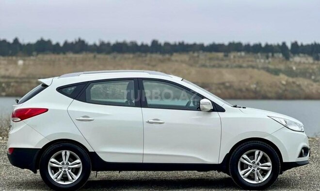 Hyundai ix35-6