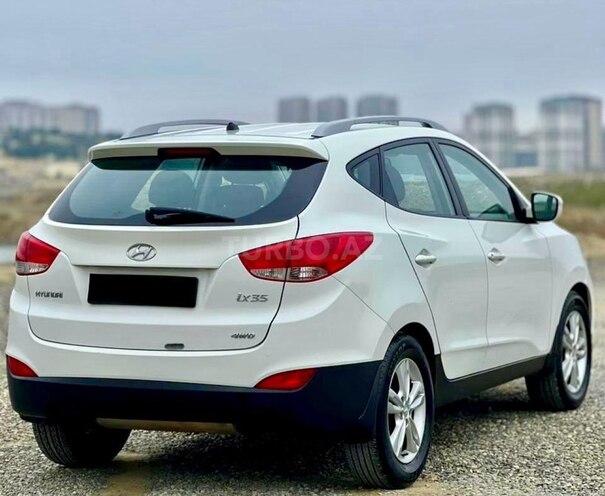 Hyundai ix35-4